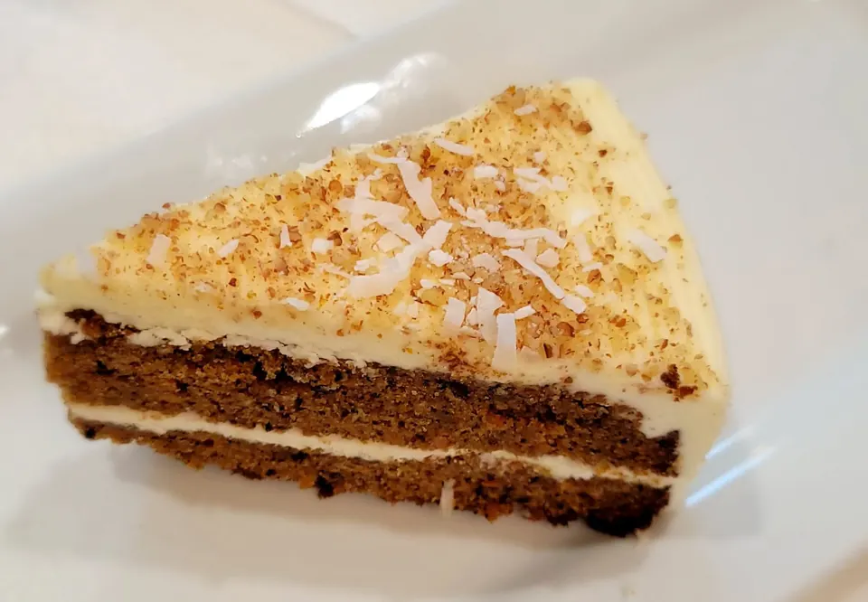 Pecan double layered carrot cake slice
